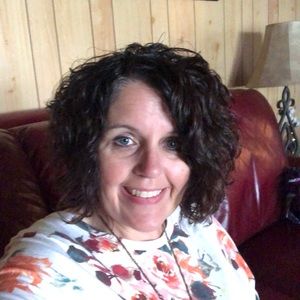 Meet your Posher, Regina